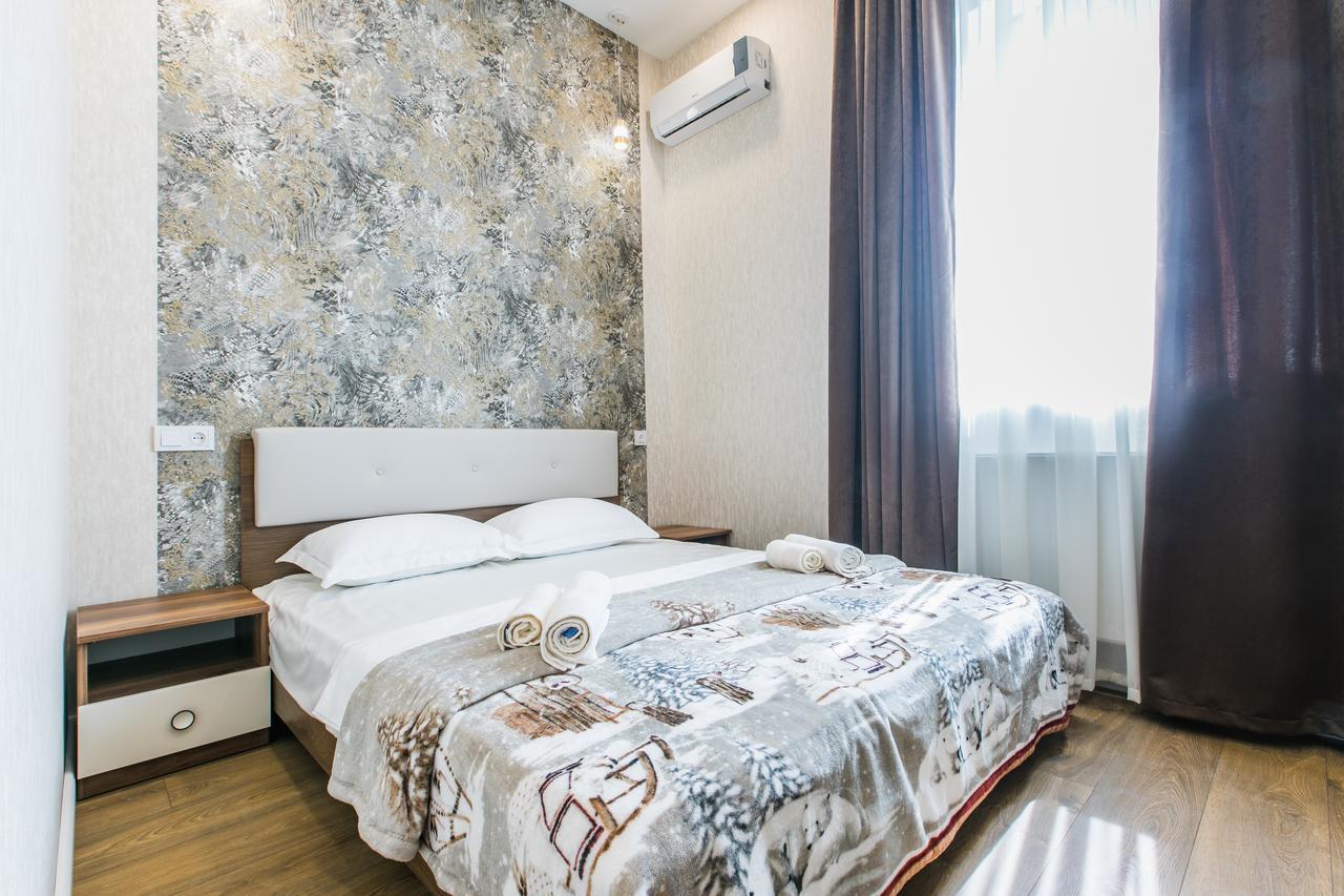 Sweet Home 6 Vip Rustaveli Avenue Тбилиси Екстериор снимка